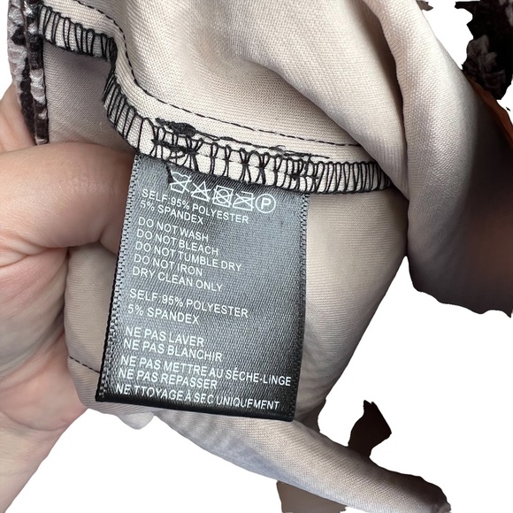 Urban Outfitters Maia Snakeskin Pants - Picture 15 of 16